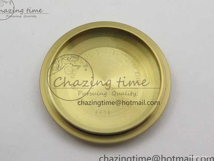 1218 Day-Date 40mm 228239 BP New Dial Version 904 YG Silver Stick Markers Dial on YG President Bracelet A Sophisticated 2807